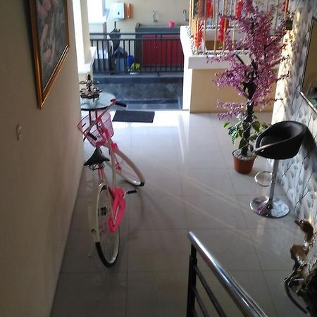 Diponegoro House Hotel Salatiga Exterior photo